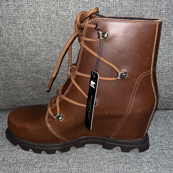SOREL Joan Of Arctic Waterproof Wedge III Booties, HAZELNUT SIZE 8 US - Picture 7 of 10